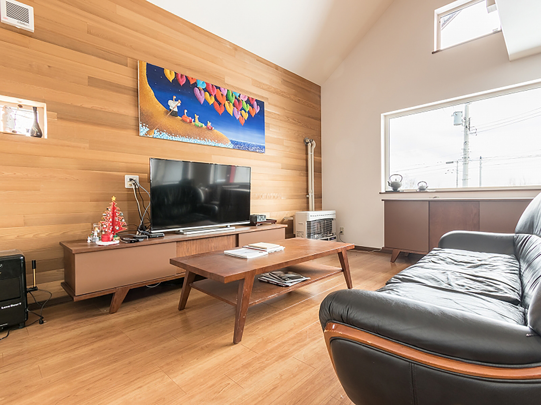 Sakura Lodge - Living room layout